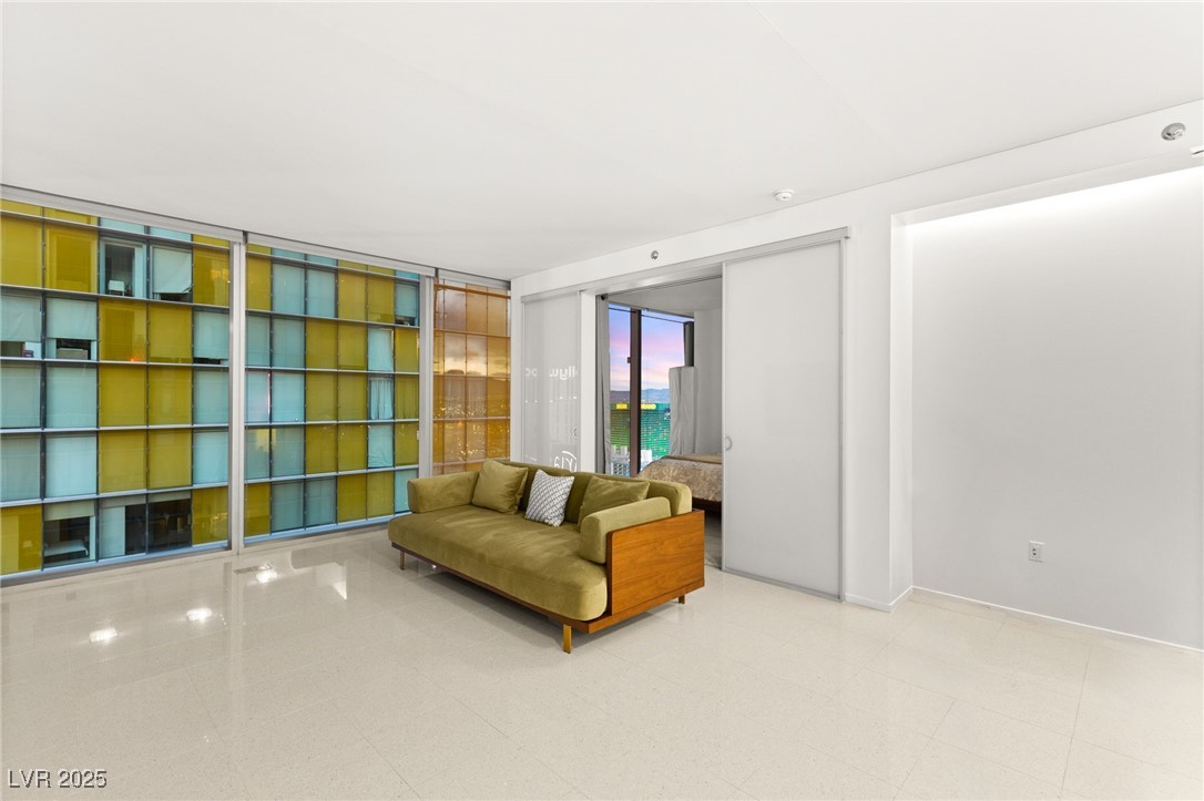 Las Vegas, Nevada 89158, United States, 1 Bedroom Bedrooms, ,1 BathroomBathrooms,Residential,Active,105217