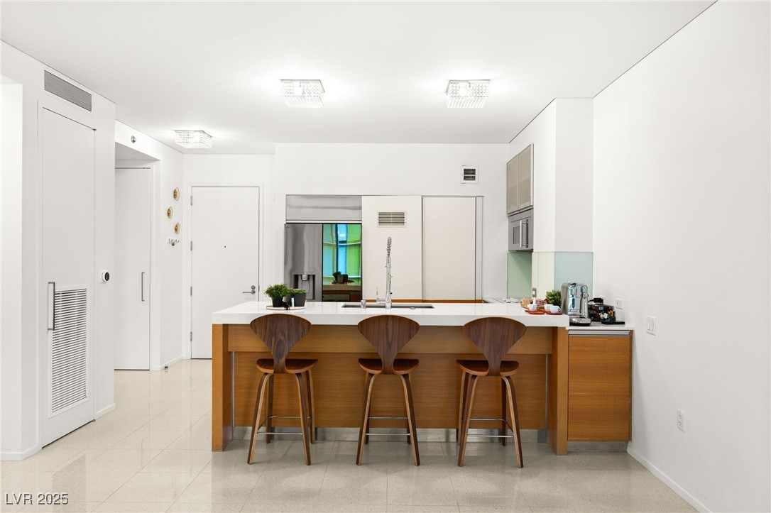 Las Vegas, Nevada 89158, United States, 1 Bedroom Bedrooms, ,1 BathroomBathrooms,Residential,Active,105217