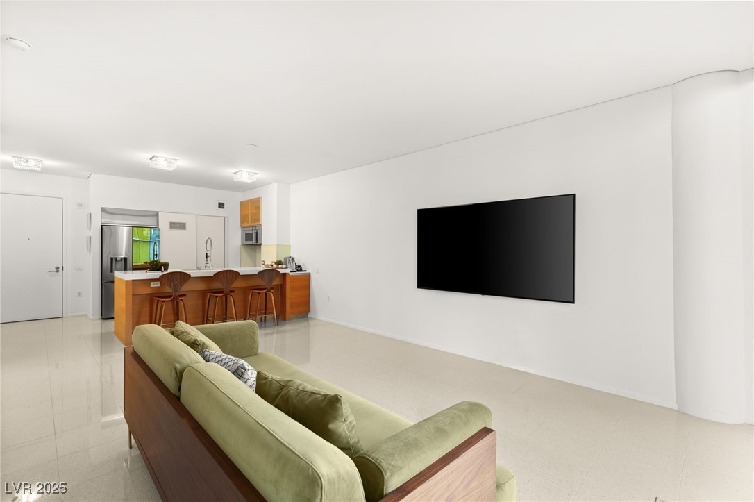 Las Vegas, Nevada 89158, United States, 1 Bedroom Bedrooms, ,1 BathroomBathrooms,Residential,Active,105217