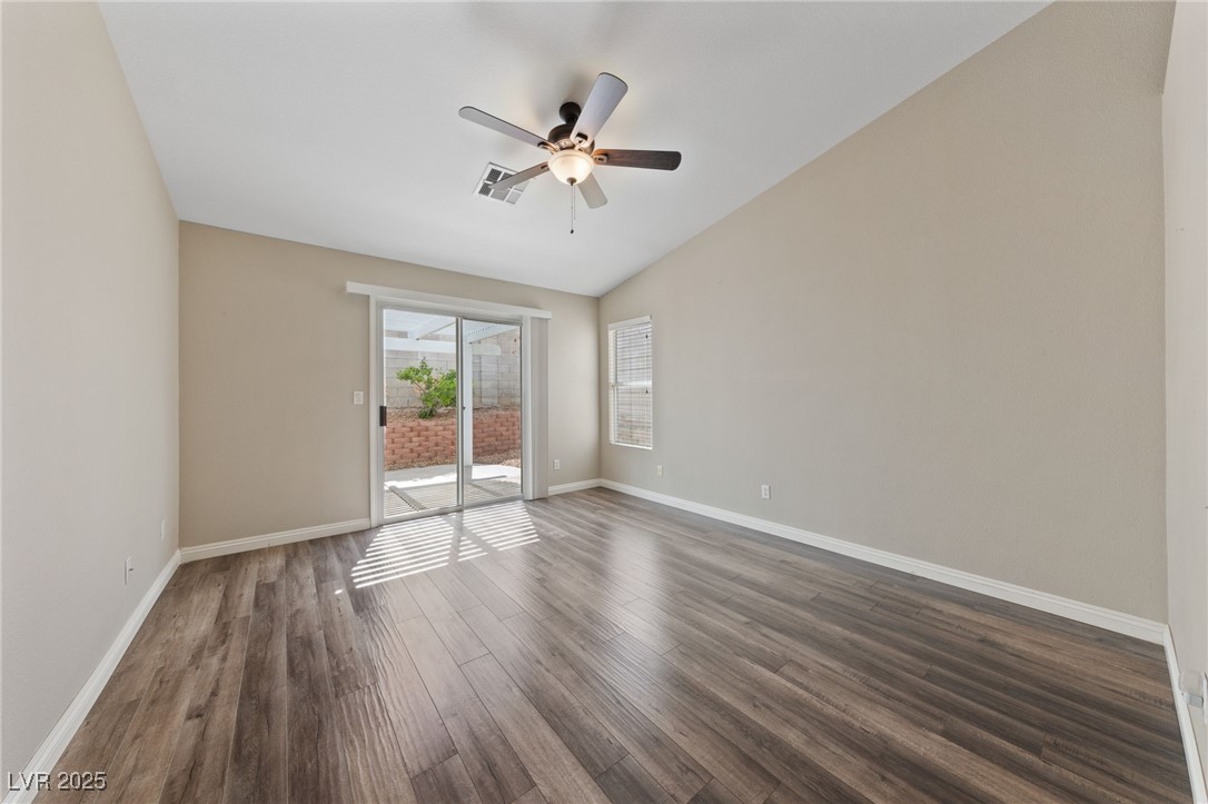 274 Pear Meadow Street, Henderson, Nevada image 8