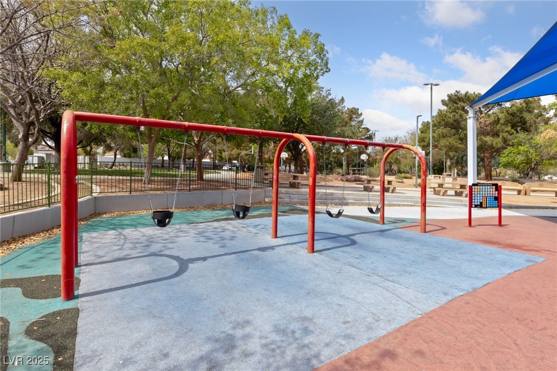 274 Pear Meadow Street, Henderson, Nevada image 25