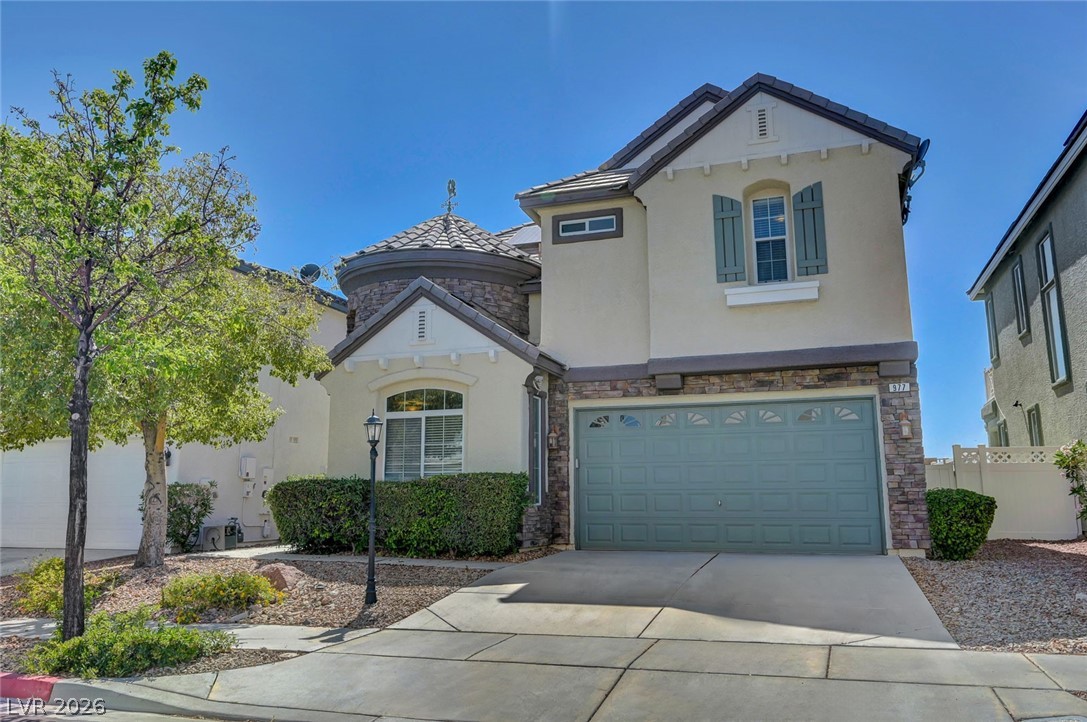 977 SPARKLING LIGHT Street