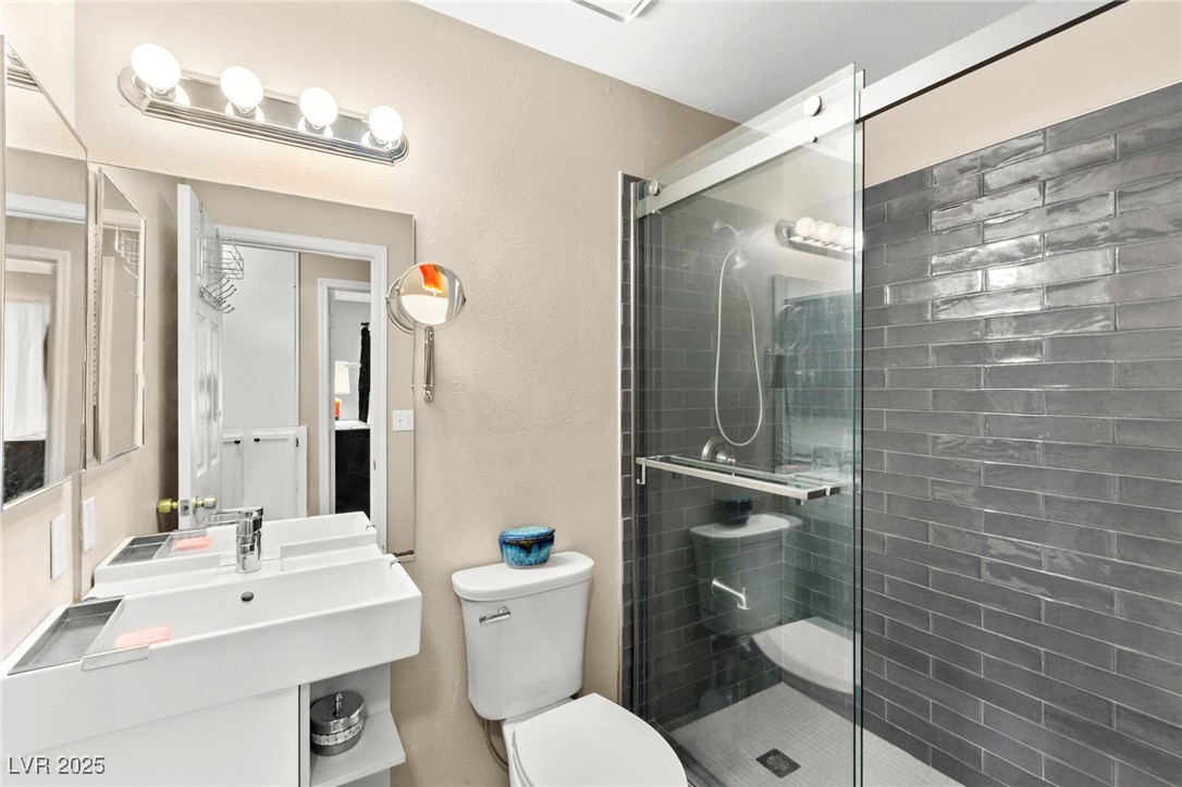 2040 Bavington Drive #D, Las Vegas, Nevada image 32