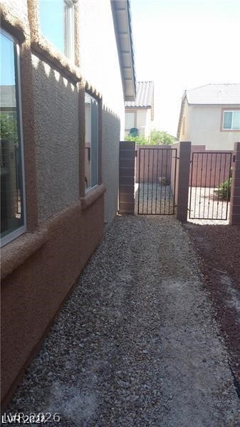 5116 Blue Rose Street