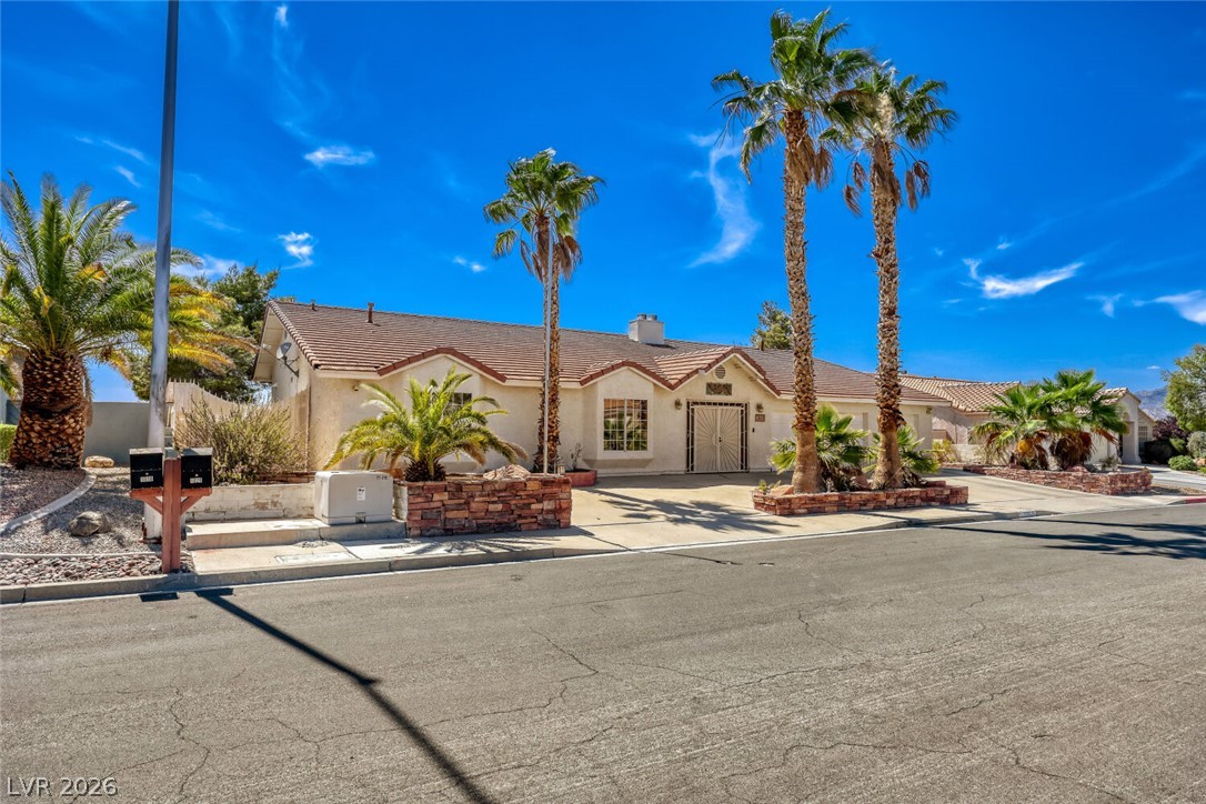 1020 Hollyhock Drive