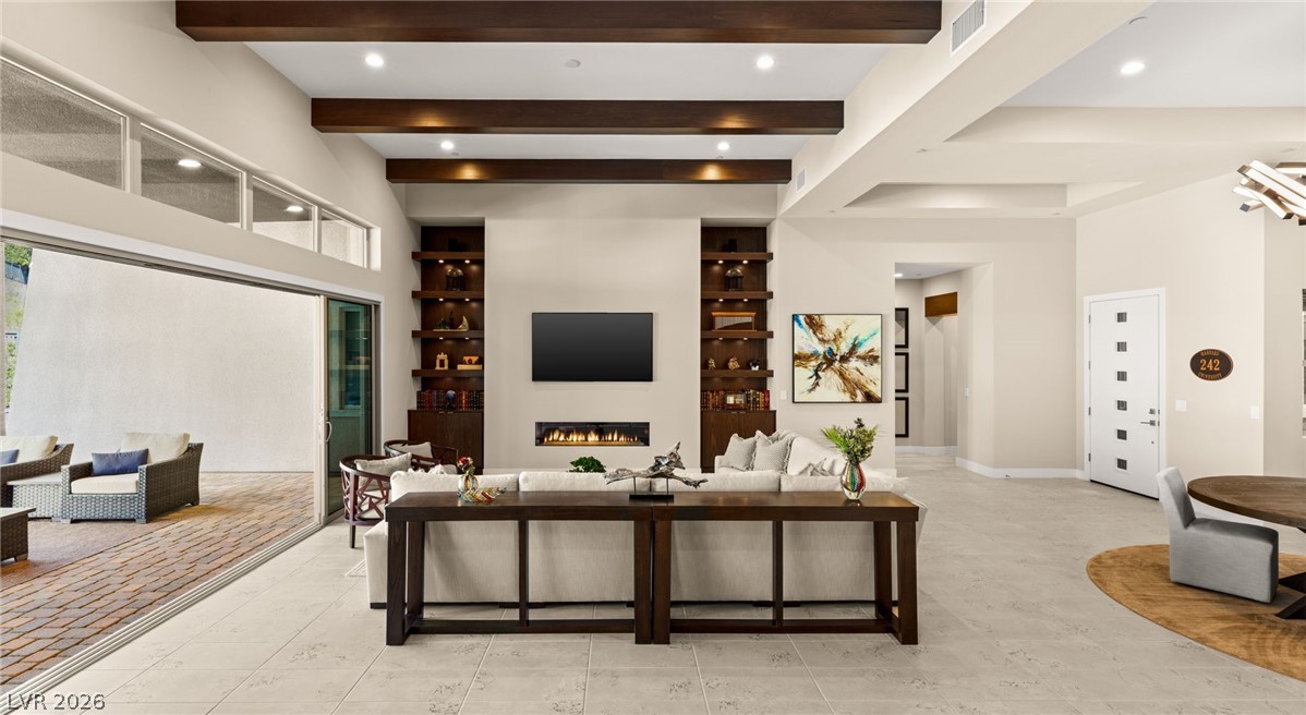 6321 Mojave Sky Street