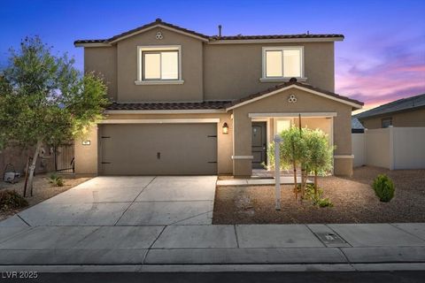 17 Deseo Court North Las Vegas NV 89031