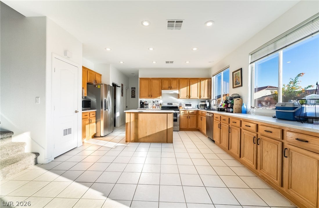 1084 Outlook Court