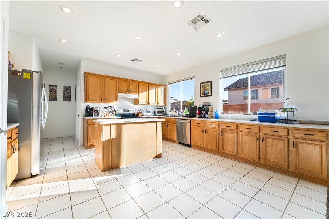 1084 Outlook Court
