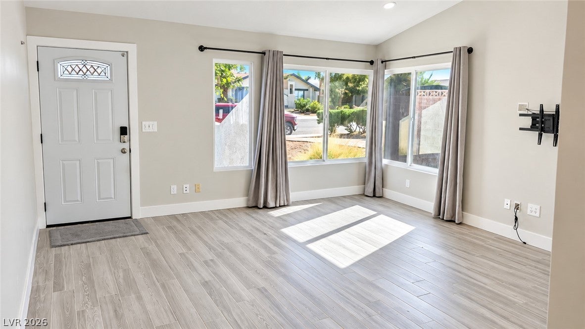 3130 Floral Vista Avenue