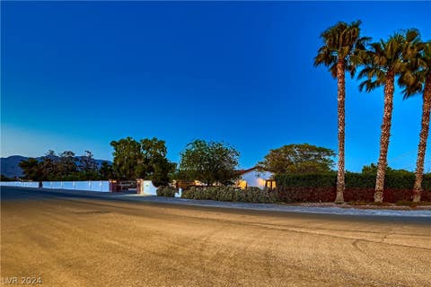 Photo of 6400 Dorrell Lane, Las Vegas, NV 89131 (MLS # 2604509)