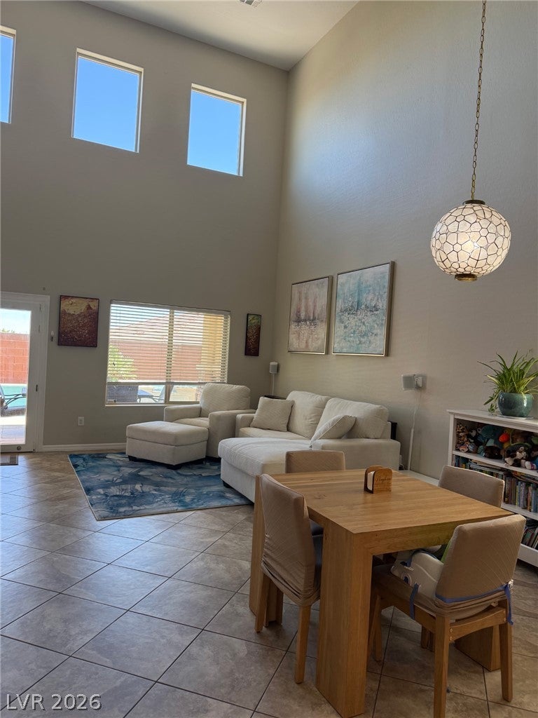 5662 Oak Bend Drive