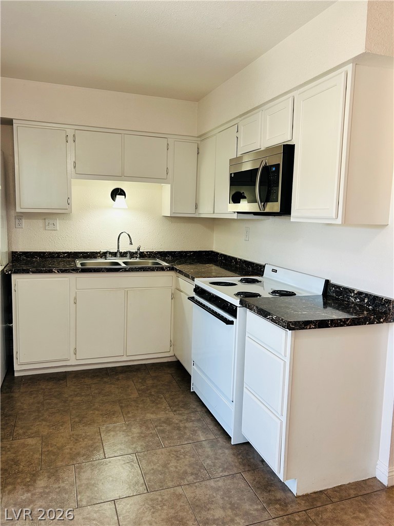 217 E Van Wagenen Street