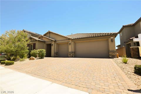 Homes For Sale - 7632 Quail Dust Street<br/> North Las Vegas, NV 89084