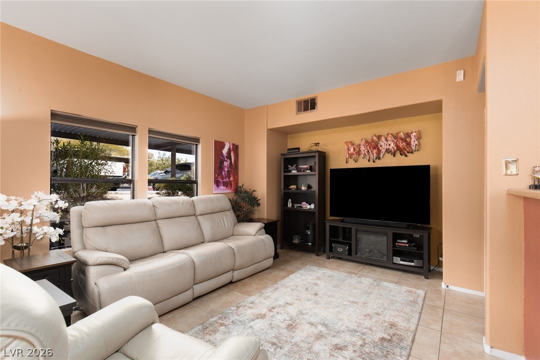 8250 N Grand Canyon Drive 1113