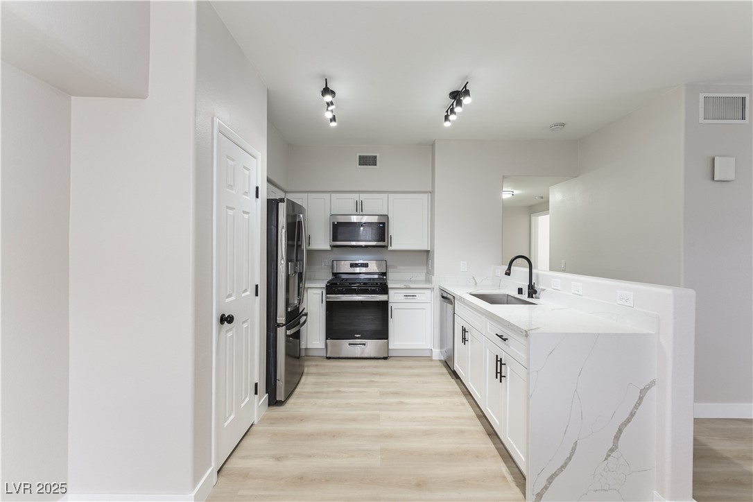 9303 Gilcrease Avenue 1215