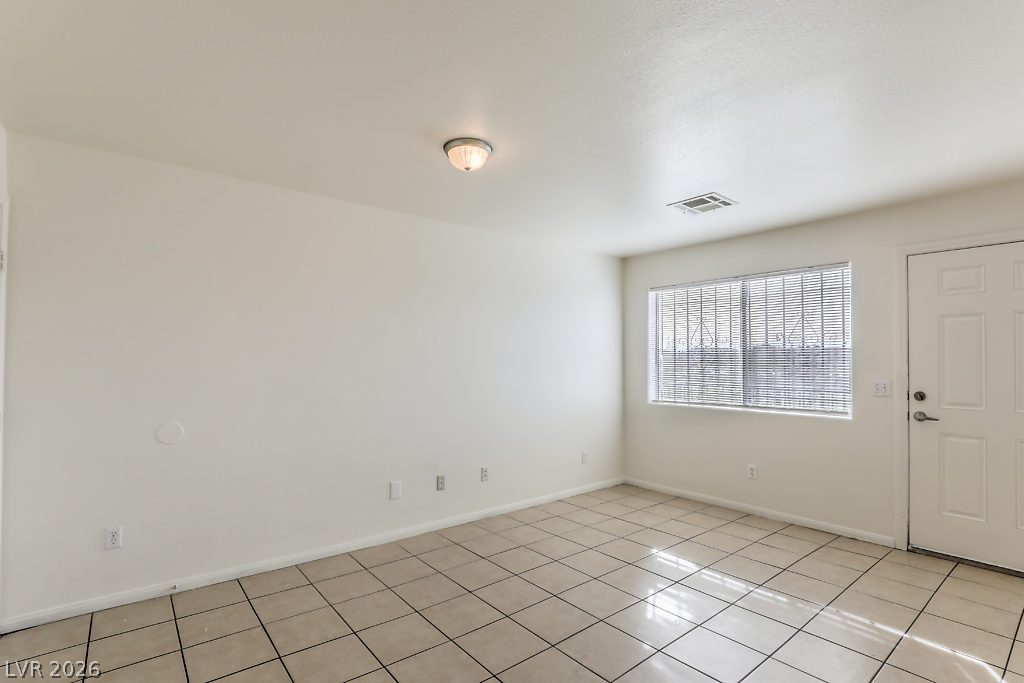 3127 N Walnut Road A