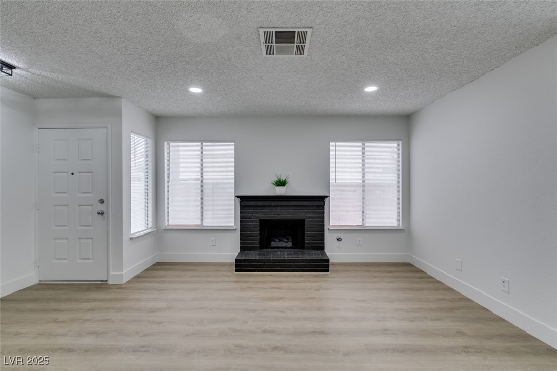 1744 La Cruz Drive, Henderson, Nevada image 4