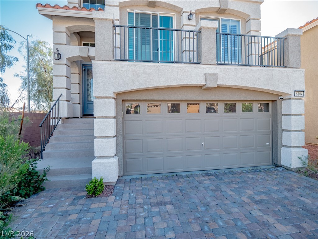 8104 Russell Creek Court