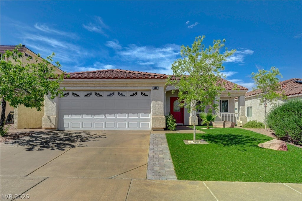 Photo of 740 Camino Del Ray, Henderson, NV 89012 (MLS # 2806507)