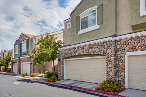 Townhouse For Sale - 1000 Coatbridge Street<br/> Las Vegas, NV 89145