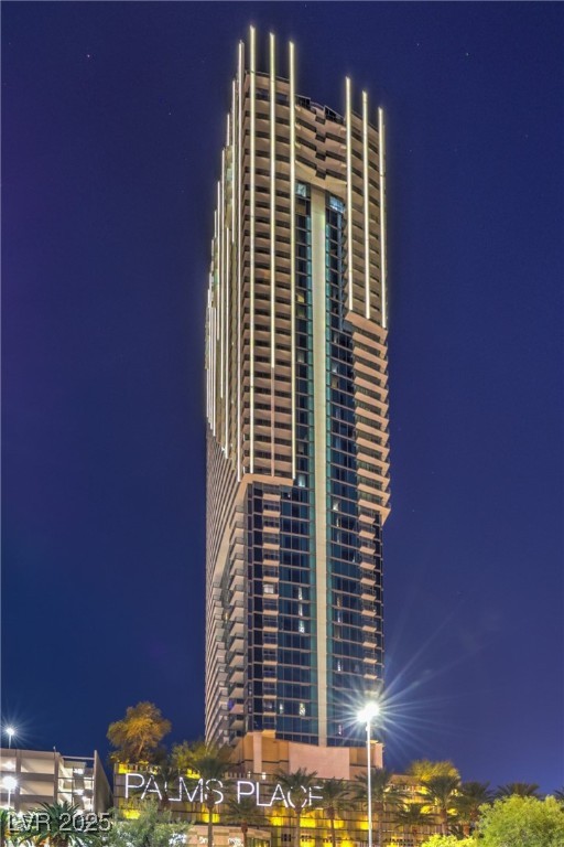 4381 W Flamingo Road 2308