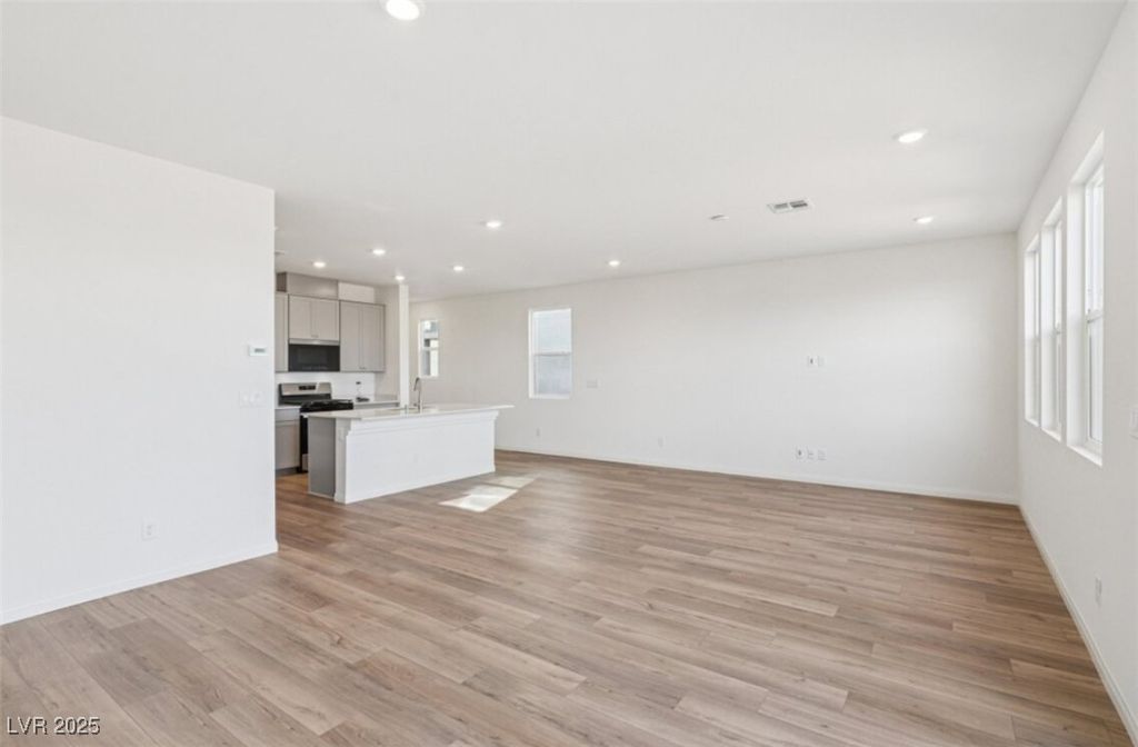 Photo of 9930 Landings Street, Las Vegas, NV 89141 (MLS # 2718463)