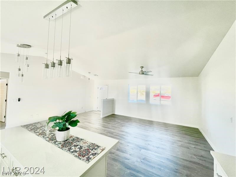5600 Genoa Avenue