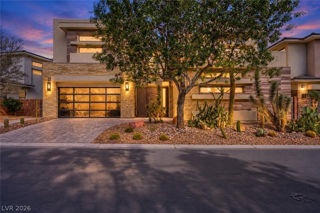 70 Grey Feather Drive
