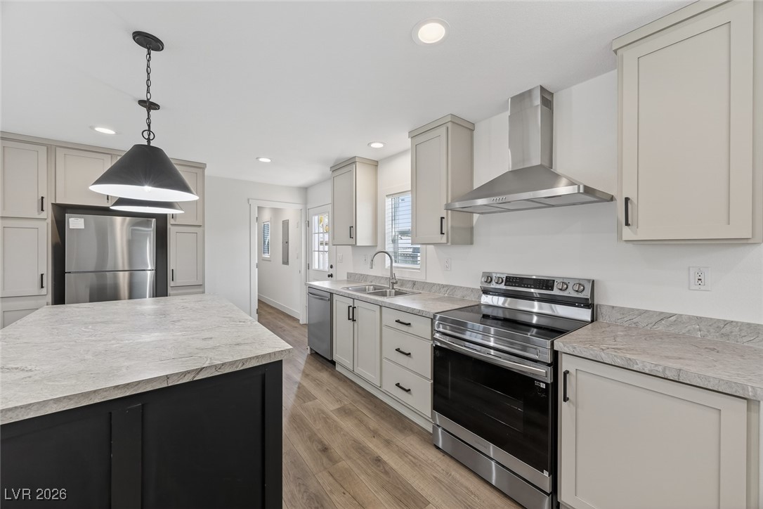 6106 Castlemont Avenue