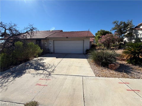 Photo of 8913 BORLA Drive, Las Vegas, NV 89117 (MLS # 2823843)