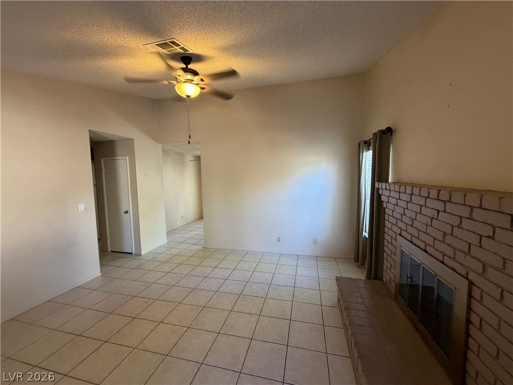 8913 BORLA Drive