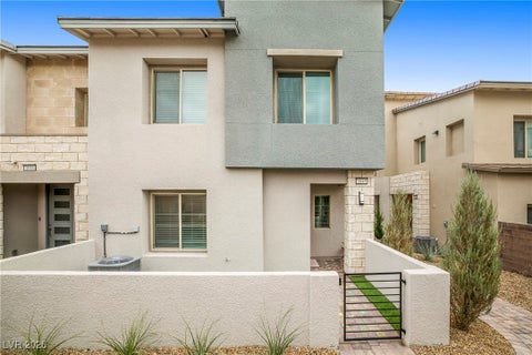 Townhouse For Sale - 600 N Carriage Hill Drive #1045<br/> Clark County, Las Vegas, NV 89138