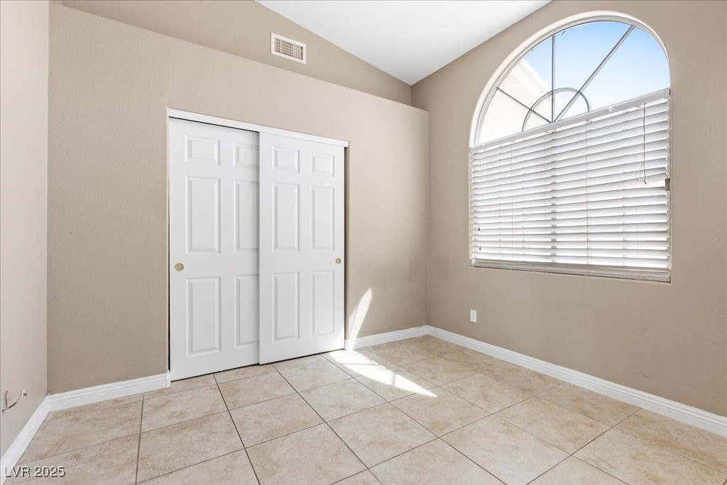 Las Vegas, Nevada 89130, United States, 3 Bedrooms Bedrooms, ,2 BathroomsBathrooms,Residential,Active,193515