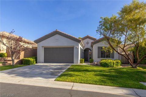 Photo of 29 Gladewater DR, Henderson, NV 89052 (MLS # 2798130)