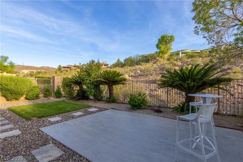 Tiny photo for 29 Gladewater DR, Henderson, NV 89052 (MLS # 2798130)