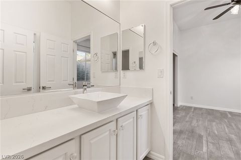 Tiny photo for 29 Gladewater DR, Henderson, NV 89052 (MLS # 2798130)