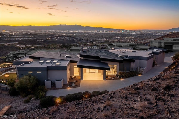 672 OVERLOOK RIM DR, HENDERSON, NV 89012 - Image f8a818b6fee751643d09dbbc1caa3ece/938880340
