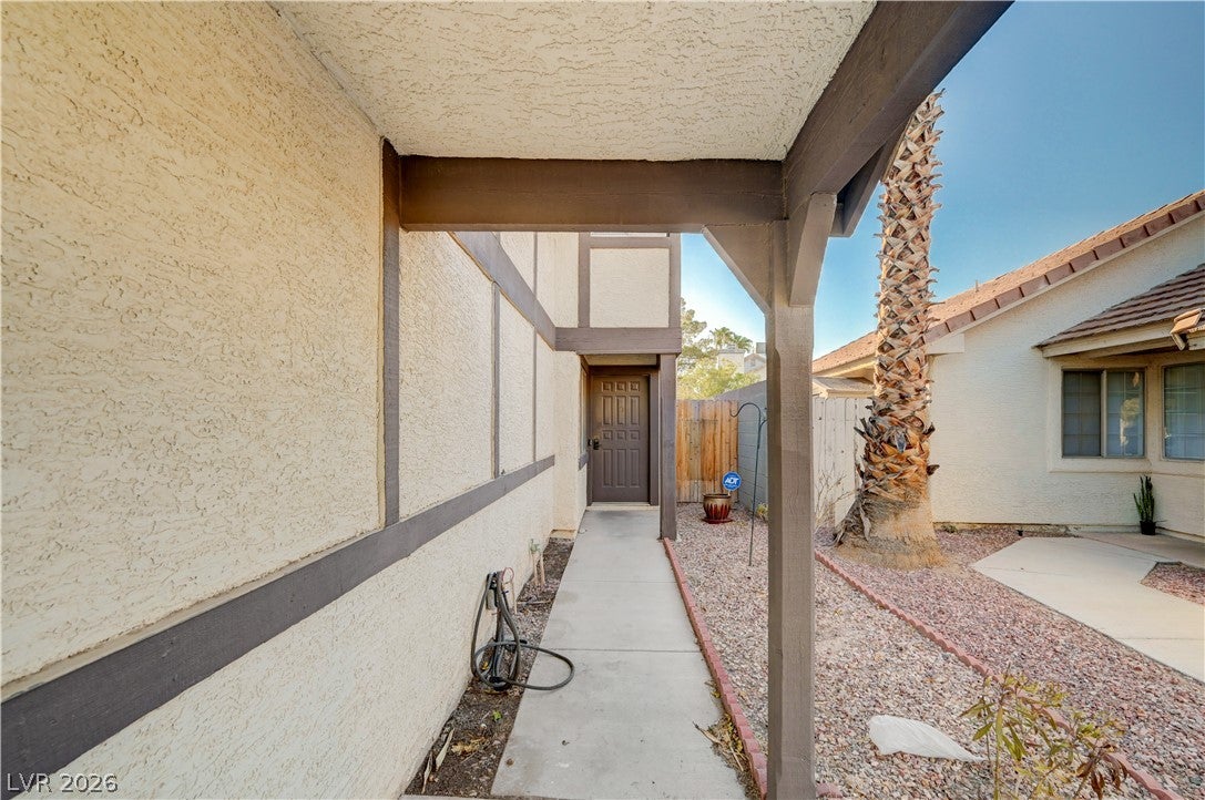 7141 Shadow Crest Drive
