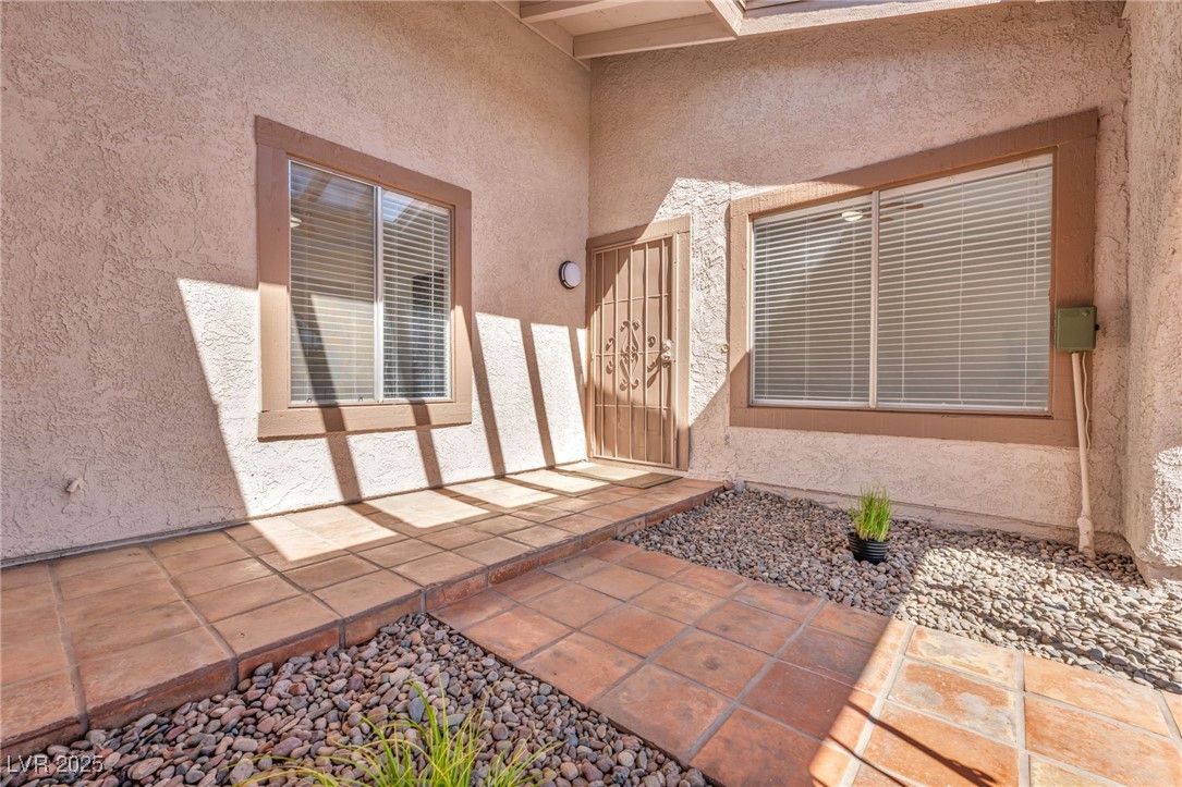 385 Cove Court