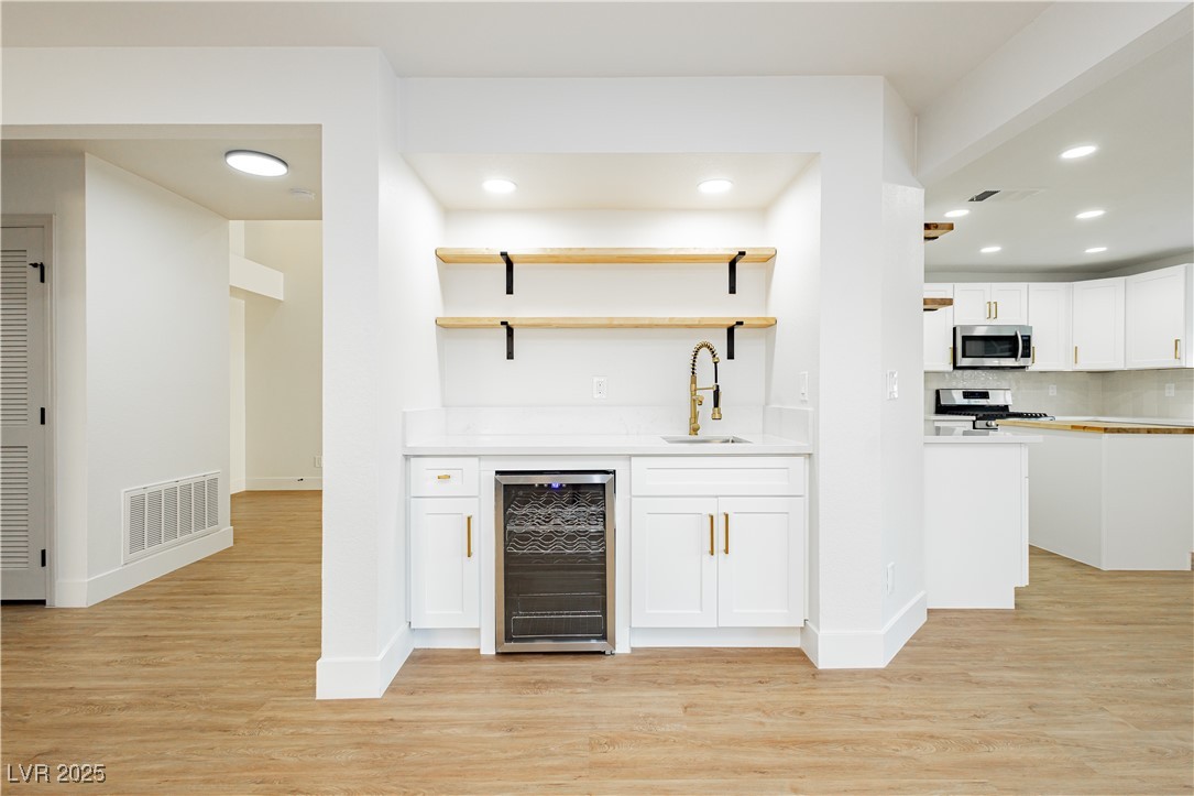 2107 Fountain Springs Drive
