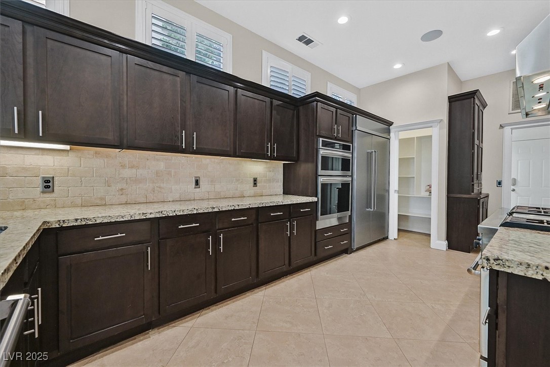 Las Vegas, Nevada 89117, United States, 4 Bedrooms Bedrooms, ,3 BathroomsBathrooms,Residential,Active,3969