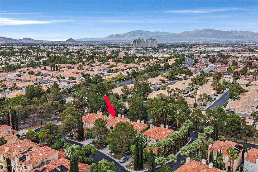 Las Vegas, Nevada 89117, United States, 4 Bedrooms Bedrooms, ,3 BathroomsBathrooms,Residential,Active,3969