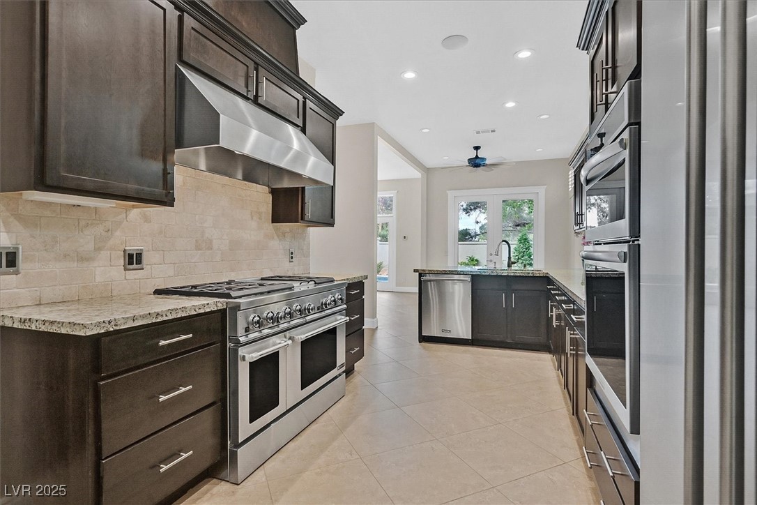 Las Vegas, Nevada 89117, United States, 4 Bedrooms Bedrooms, ,3 BathroomsBathrooms,Residential,Active,3969