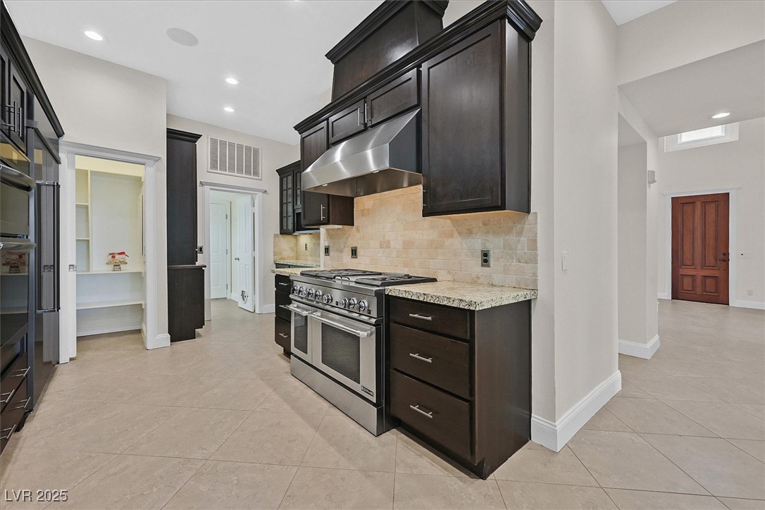 Las Vegas, Nevada 89117, United States, 4 Bedrooms Bedrooms, ,3 BathroomsBathrooms,Residential,Active,3969