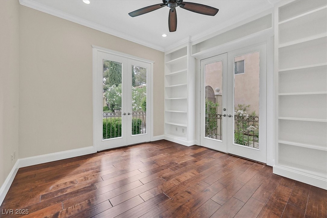 Las Vegas, Nevada 89117, United States, 4 Bedrooms Bedrooms, ,3 BathroomsBathrooms,Residential,Active,3969