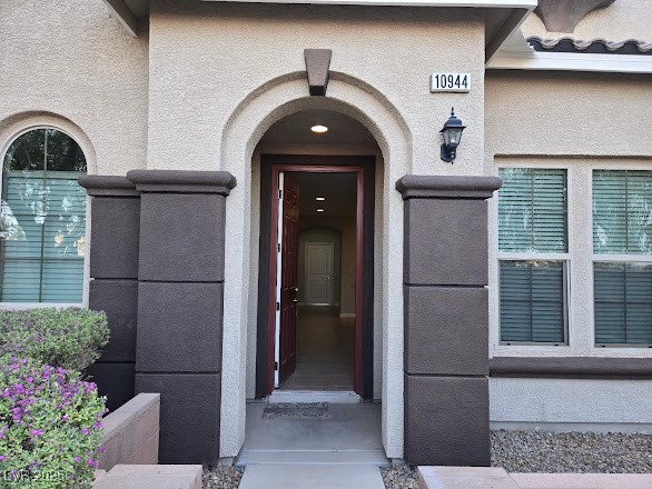 10944 Mount Stellar Street