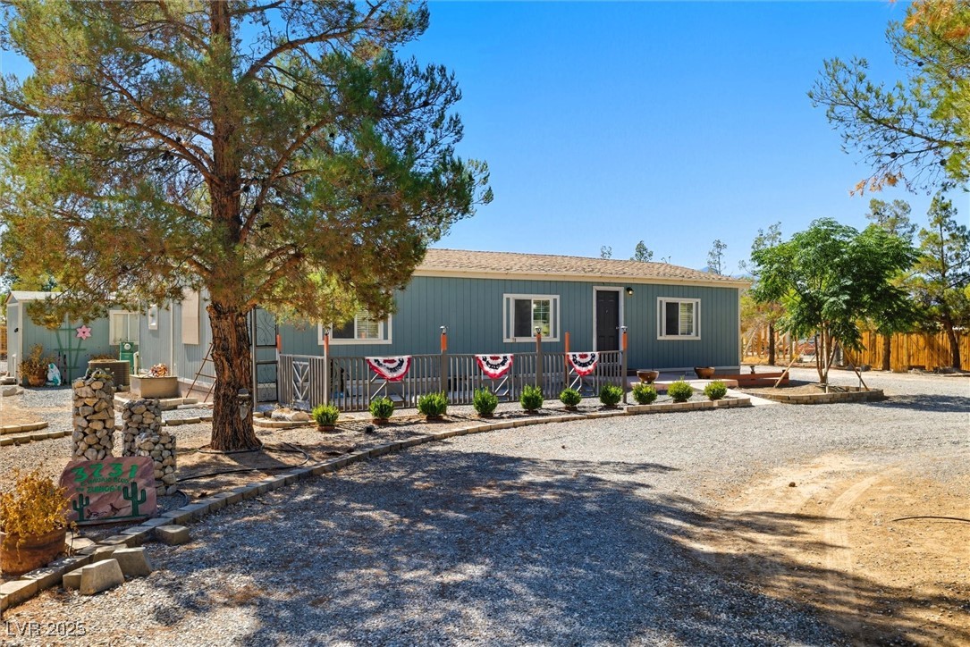 3731 E Navajo Boulevard