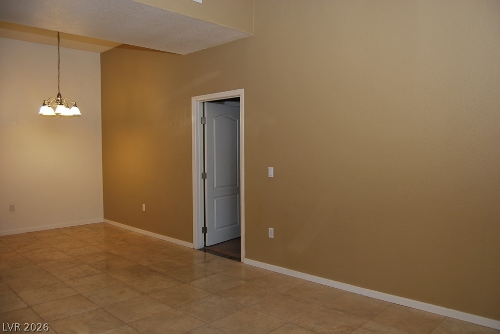 8805 JEFFREYS Street 2111