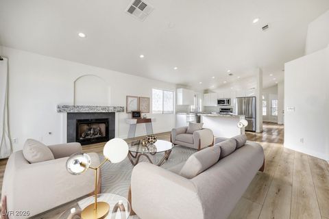 2104 Cimarron Hill Drive Henderson NV 89074